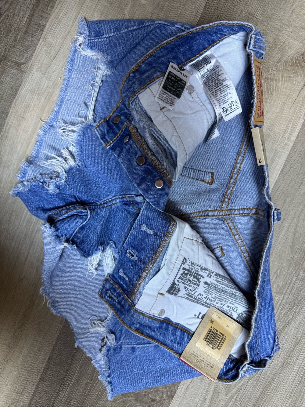 Levi’s 501 Shorts Button Fly Size 30 - Picture 5 of 6
